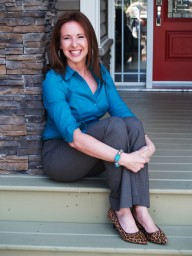 Rhonda Kennedy – connecting people with homes